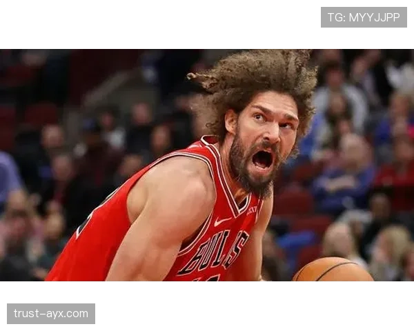 洛佩斯防守精英表现抢眼，引领球队筑牢防线