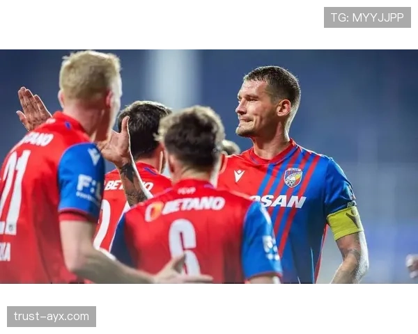 里尔锋线状态正佳:进攻火力成为联赛焦点 里尔锋线状态正佳:进攻火力成为联赛焦点